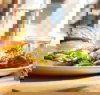 Morris - Kalgoorlie Accommodation