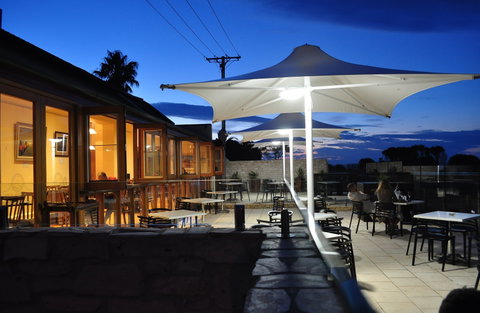 Penneshaw Hotel - Kalgoorlie Accommodation 2