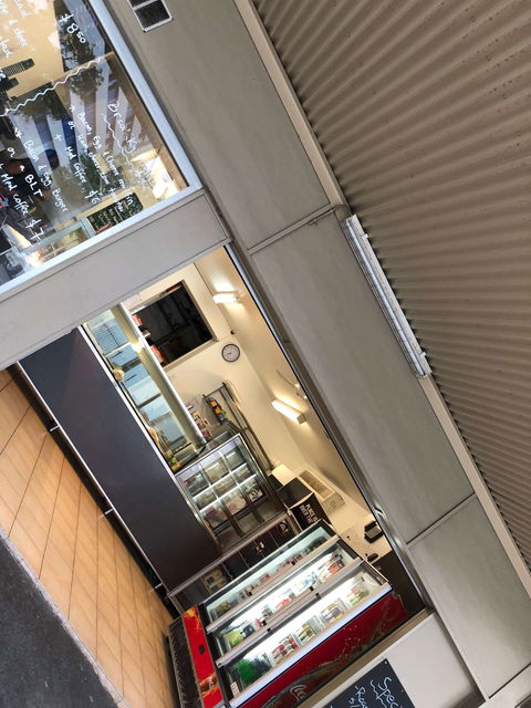 M Carvery - Caboolture - Kalgoorlie Accommodation 0