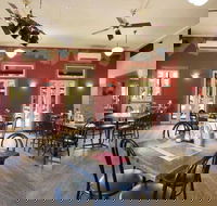 Sloth Bar - Kalgoorlie Accommodation