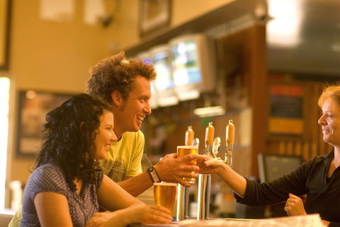 The Channon Butterfactory Tavern - Kalgoorlie Accommodation 2