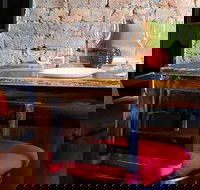 IIMM Thai Cafe - Kalgoorlie Accommodation