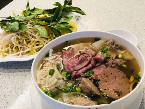 Pho Dzung Tan Dinh - Kalgoorlie Accommodation 0