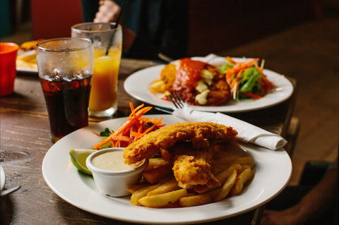 Mena Creek Hotel - Kalgoorlie Accommodation 2