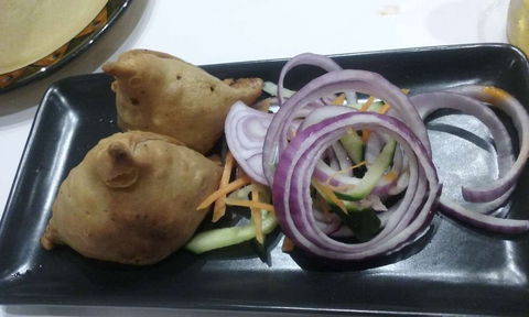 Fins & Scales Fish & Chippery - Kalgoorlie Accommodation 0
