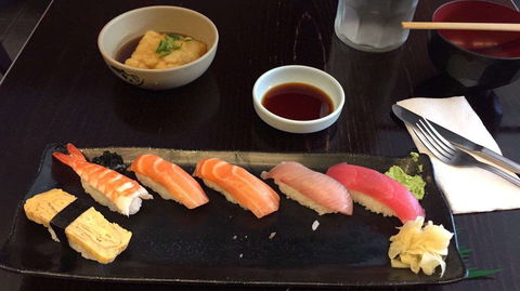 Sushi Suma - Kalgoorlie Accommodation 0