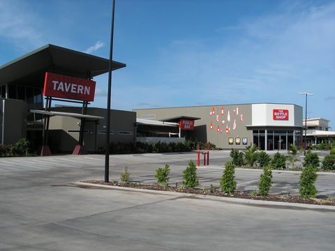 Mayfair Ridge Tavern - Kalgoorlie Accommodation 0