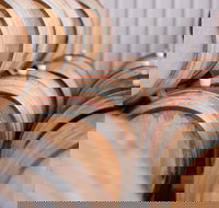 Surveyor's Hill Vineyards - Kalgoorlie Accommodation