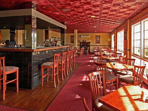 All Seasons Bar & Grill - Kalgoorlie Accommodation 0