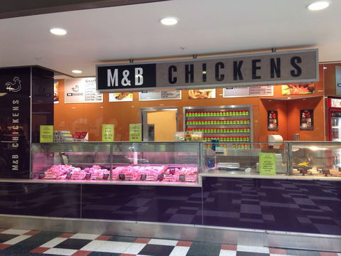 M&B Chickens - Kalgoorlie Accommodation 0