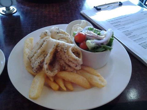 Clubhouse Bistro @ McCracken Country Club - Kalgoorlie Accommodation 0
