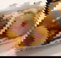 Chicken Treat - Applecross - Kalgoorlie Accommodation