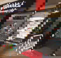 Pierre's Gourmet Cafe - Cleveland - Kalgoorlie Accommodation