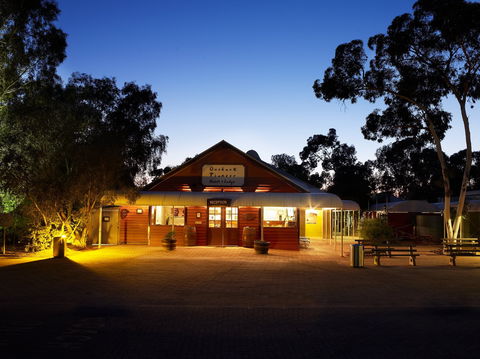 The Bough House Restaurant - Kalgoorlie Accommodation 2