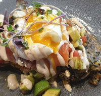 Hot Honey - Kalgoorlie Accommodation