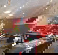 Budgie Smugglers Takeaway - Kalgoorlie Accommodation