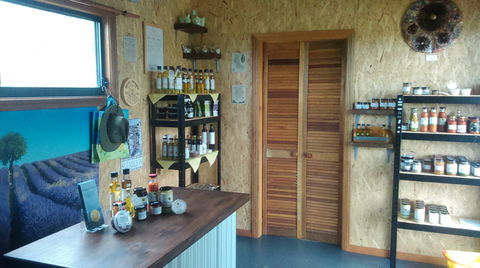 Petite Provence - Kalgoorlie Accommodation 0