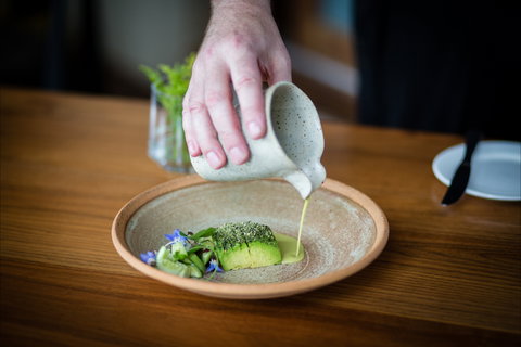 Aubergine - Kalgoorlie Accommodation 0