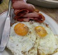 100 Mile Table - Kalgoorlie Accommodation