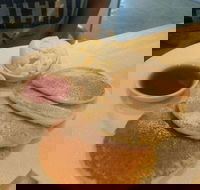 Crave at the Crest - Kalgoorlie Accommodation