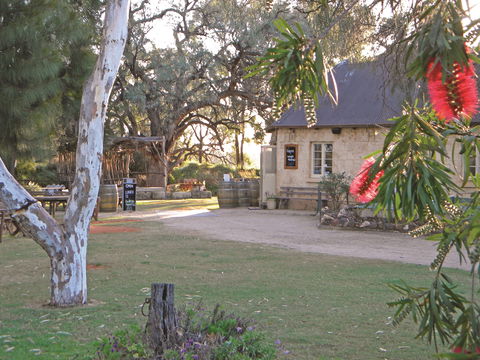 Overland Corner Hotel - Kalgoorlie Accommodation 0