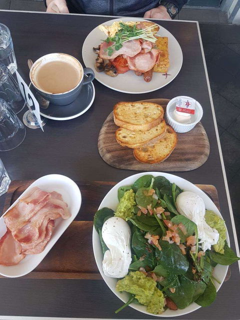 Arirang - Kalgoorlie Accommodation 0