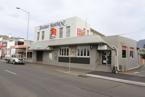 Doctor Syntax Hotel - Kalgoorlie Accommodation 0