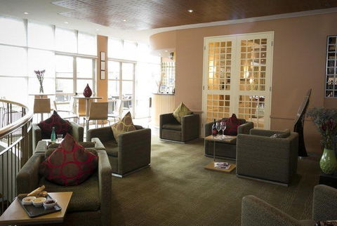 M Bar And Terrace - Mercure Sydney Parramatta - Kalgoorlie Accommodation 0
