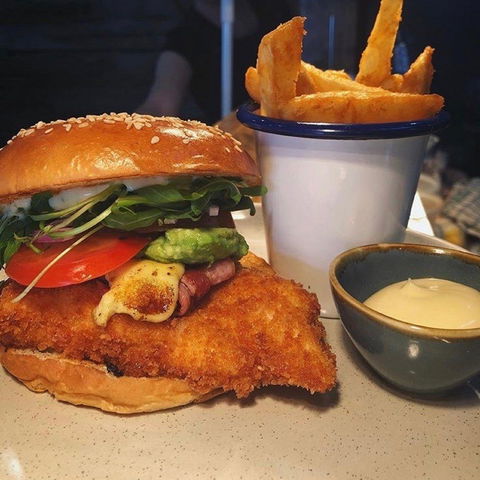 Nalou Kitchen - Kalgoorlie Accommodation 2