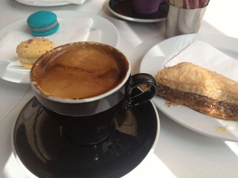 Strawberry Thief Patisserie - Kalgoorlie Accommodation 0