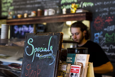 A Bite To Eat - Kalgoorlie Accommodation 0