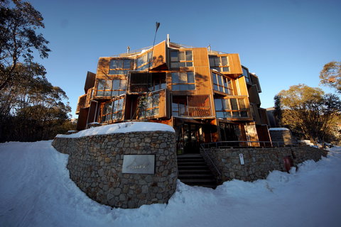 Huski Kitchen - Kalgoorlie Accommodation 0