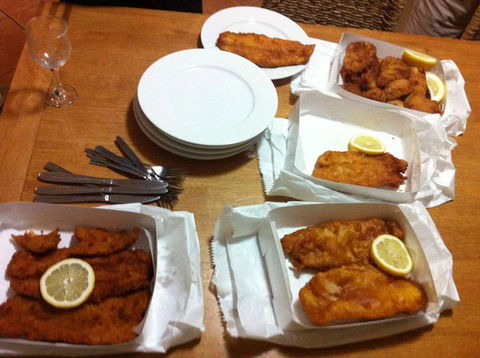 Hot Seafood & Grill Restaurant - Kalgoorlie Accommodation 0