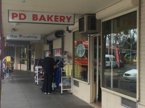 PD Bakery - Kalgoorlie Accommodation 0