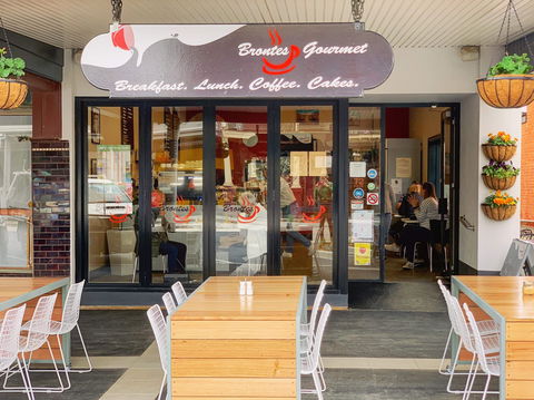 Brontes Gourmet - Kalgoorlie Accommodation 0