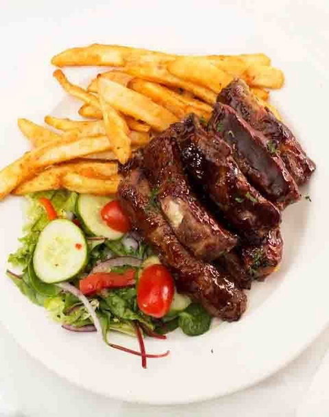 Sarvi Pizzeria & Restaurant - Kalgoorlie Accommodation 0