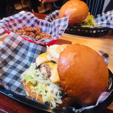 Burger Bliss - Kalgoorlie Accommodation 0