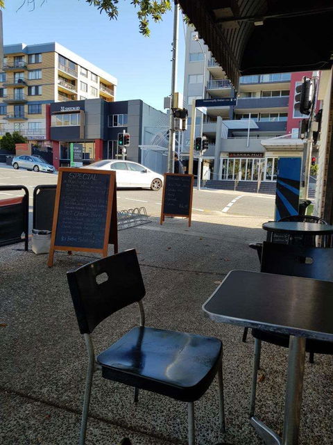 Corner Cafe 26 - Kalgoorlie Accommodation 0