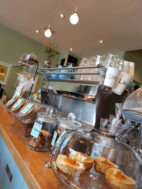 Our Kitchen Table - Kalgoorlie Accommodation 0