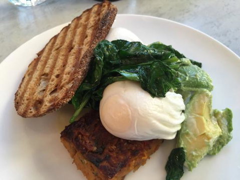Cafe Lola - Kalgoorlie Accommodation 0