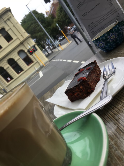 Cafe Lola - Kalgoorlie Accommodation 5