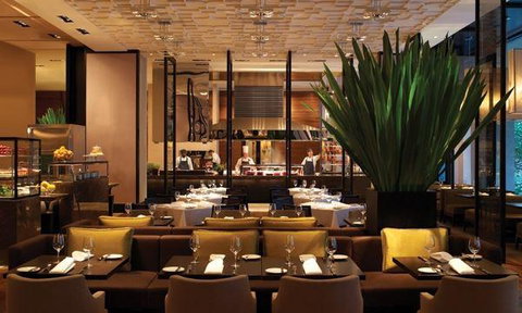 Collins Kitchen - Kalgoorlie Accommodation 7