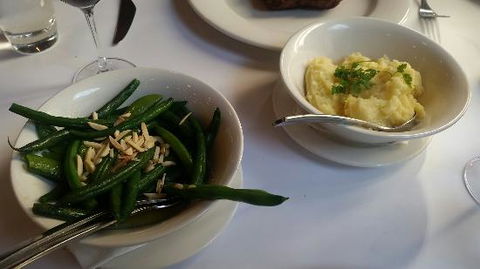 Verandah Restaurant & Bar - Kalgoorlie Accommodation 0