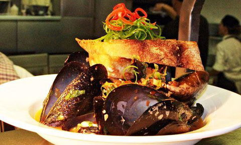 Wheelers Seafood Restaurant - Kalgoorlie Accommodation 38