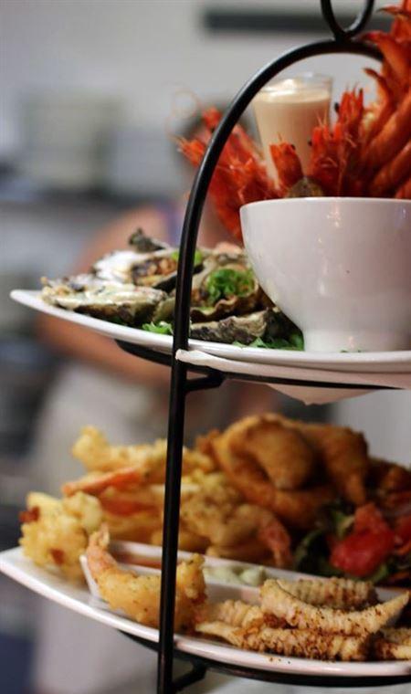 Wheelers Seafood Restaurant - Kalgoorlie Accommodation 4