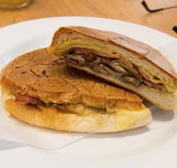 Cafe Rumah - Kalgoorlie Accommodation