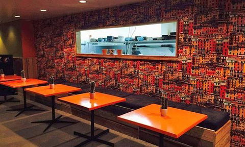 Carmine & Co - Kalgoorlie Accommodation 5