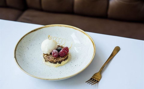 Aristotle's Neutral Bay - Kalgoorlie Accommodation 12