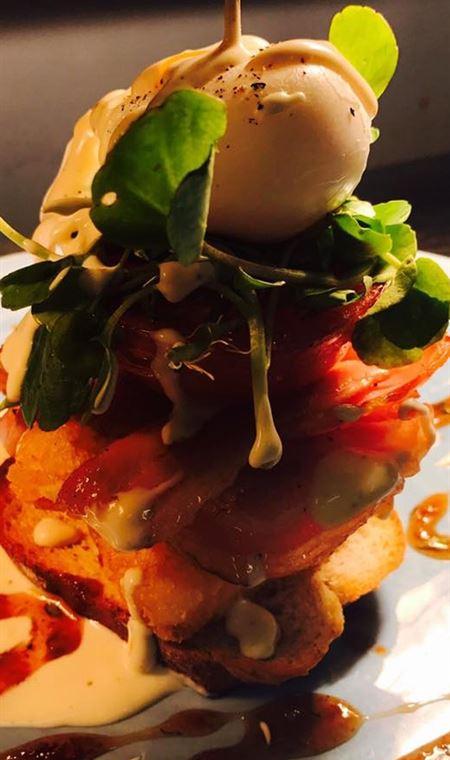 Anchor Buoy Cafe & Bar - Kalgoorlie Accommodation 5