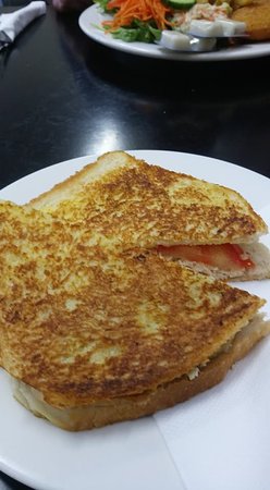 Amble Inn Snack Bar - Kalgoorlie Accommodation 0